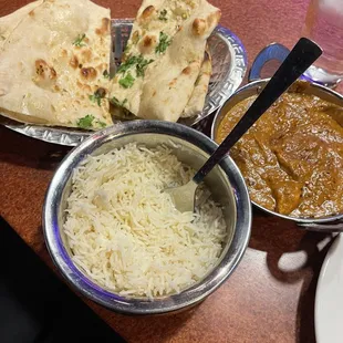chicken chettinad and garlic naan