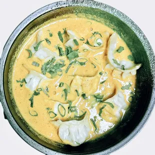 Vegetable jhol momo