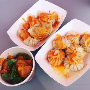 First pop up of the 2018 dandelion season! Kathmandu momos: chicken + veggie, with spicy potato salad.
