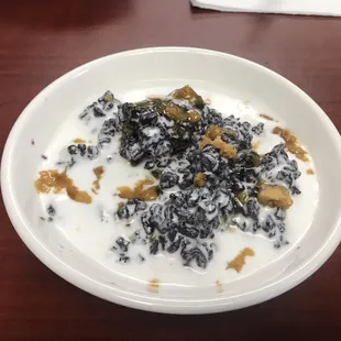 Dessert -- Bee Beh (Black Rice Pudding)