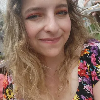 Samantha G.