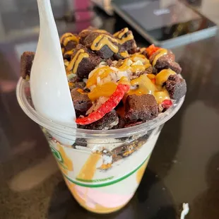 Vegan strawberry and salted Oreo w/ cookie butter sauces, brownies, butterfingers, mint chocolate, coconut flakes, &amp; dried strawberries.