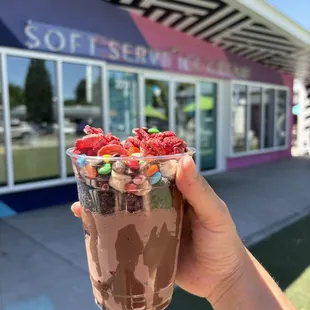 Chocoganache sundae