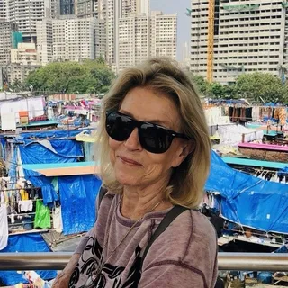 Kathie V.