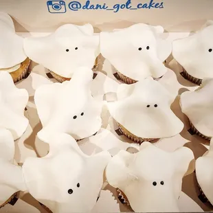 a box full of cupcakes