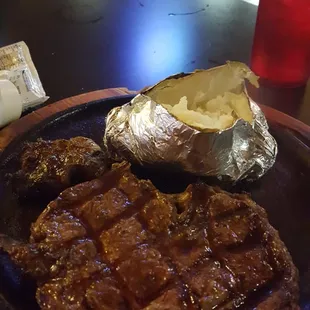 Steak was awesome best I have had in Hazard.