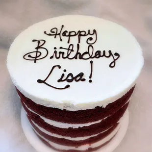 Red velvet keto cake