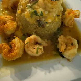 Mofongo Camarones al Ajillo
