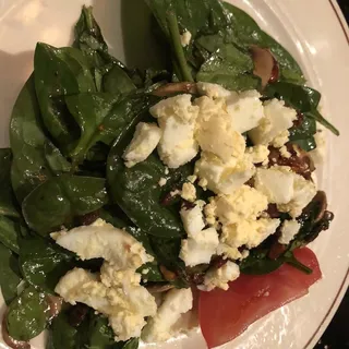 SPINACH PECAN SALAD