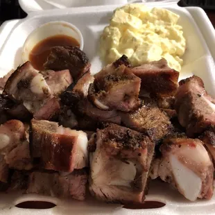 Rib tips with potato salad