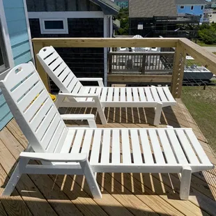 Chaise lounges