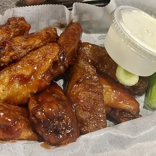 Daniel's Sweet &amp; Spicy BBQ Wings