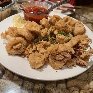 Calamari In Spicy Red Sauce