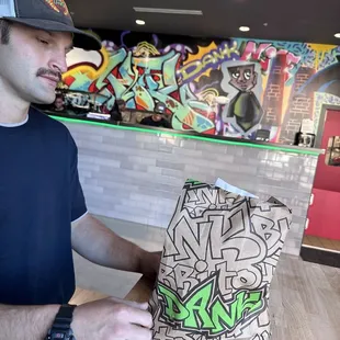 love the asethtic though