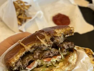 Tucker's Onion Burgers