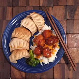 Fried dumplings and General Tsao&apos;s take out (not full portions)