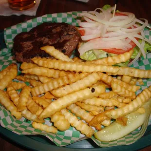 Steak Burger &amp; fries.