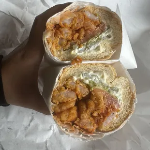 Shrimp poboy