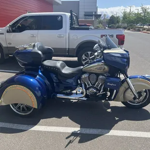 Reworked paint scheme, added gold leaf, and turquoise pin stripe.