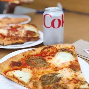 Amazing meatball pizza