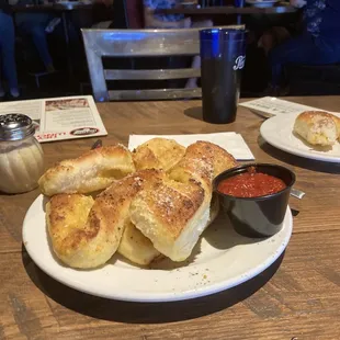 Breadsticks &amp; Sauce