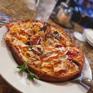 Buffalo ranchero small pizza