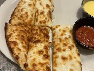 Hometown Pizza - Crestwood