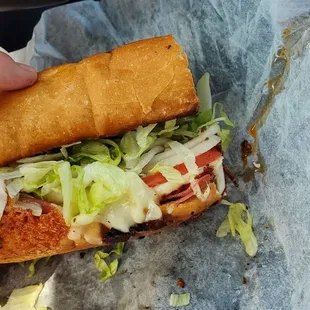 1/2 Italian hoagie
