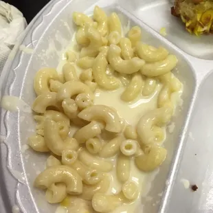 I love their BBQ, but the Mac &amp; cheese is a pale, tasteless mess.