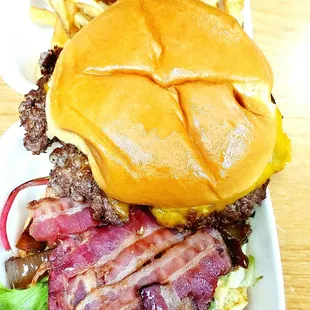 Bacon Jalapeño Burger