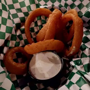 Beer battered onion rings. Still looking for ones we had at Baldy Lodge up in Mt. Baldy, Ca. but they were very good on their own!