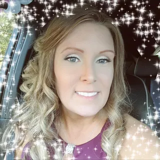 Laura K.