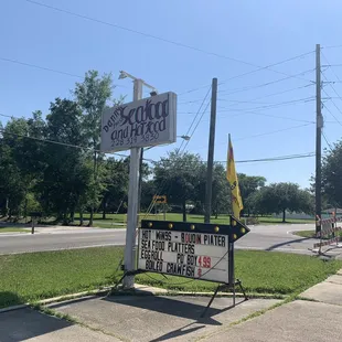 a sign for the restaurant