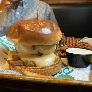 Poutine Burger