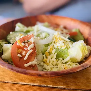 side salad comes with saltines old school :)'