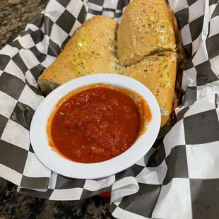 Garlic bread
