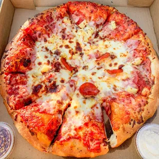 Maui Wowie Pizza