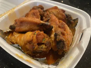 Dan's Pizza Wings 'N' Beer Deck