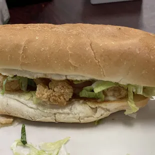 1/2 shrimp poboy