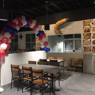 Grand Opening Balloons.