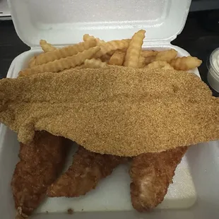 #28 1 Filet + 3 Chicken Tenders