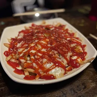 Kimchi fries - ask for ketchup on the side. I think they put too much on top