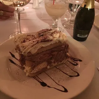 Italian Cream Cake with Rum