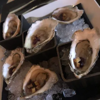 Chilled Oysters on the Half Shell*