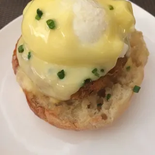 Crab Cakes "Benedict"