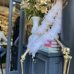 Super fun Halloween and fall decor