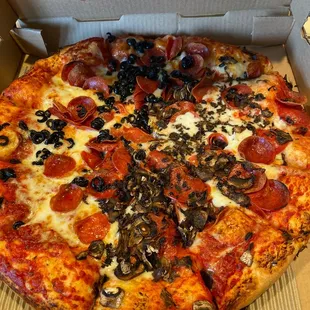 Latest fail. Supposed to be pepperoni with half olive, half mushroom. Time for a break from Dante&apos;s.