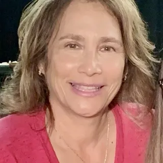 Nicole S.