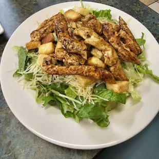 Grilled chicken ceasar salad