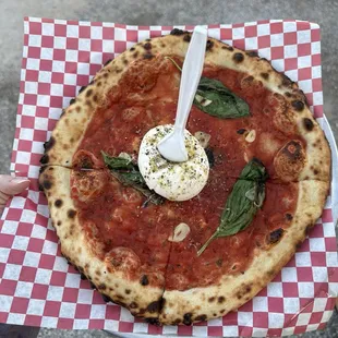 Burrata Special (basically margarita pizza but made with a Burrata ball on top you had to cut open and spread out)